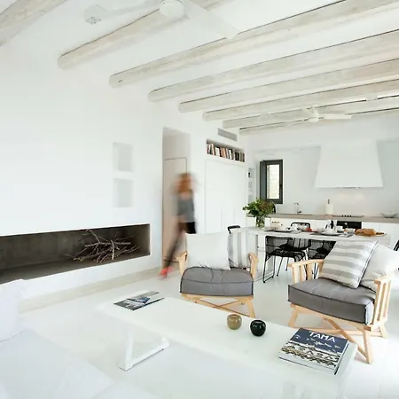 빌라 Modern Luxury In Tinos *