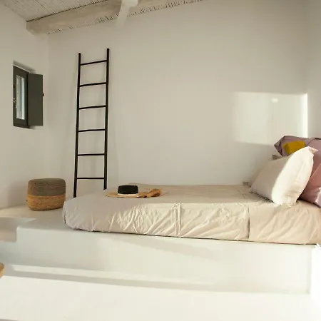Modern Luxury In Tinos Vila *