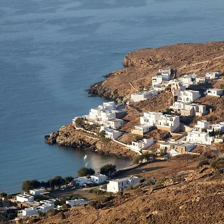 Modern Luxury In Tinos Vila *