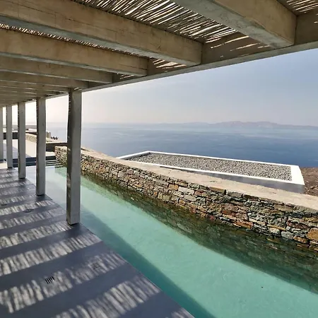 빌라 Modern Luxury In Tinos *